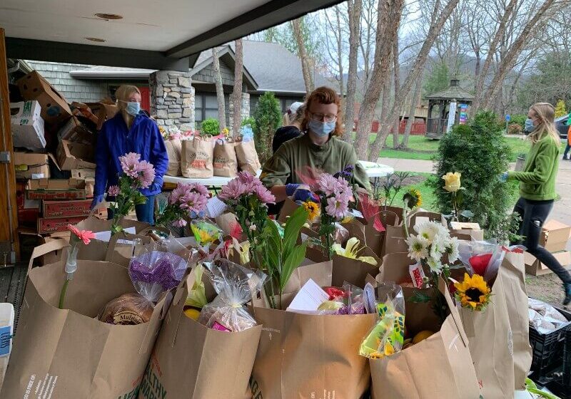 Beautiful Flowers and healthy food make our community happy